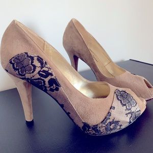 Laura Ferri Heels